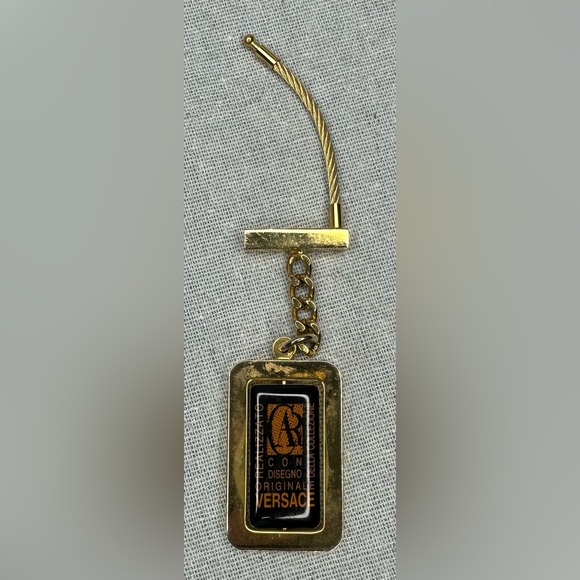Versace Gold Key Chain, Versace della collezione Metal Keychain - Keyring - Picture 3 of 6